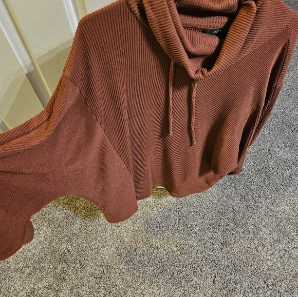 Simply Vera Wang Sweater - Picture 6 of 7